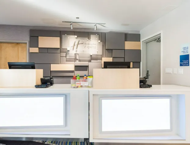 Holiday Inn Aurora North - Naperville by IHG hotel detail image 4