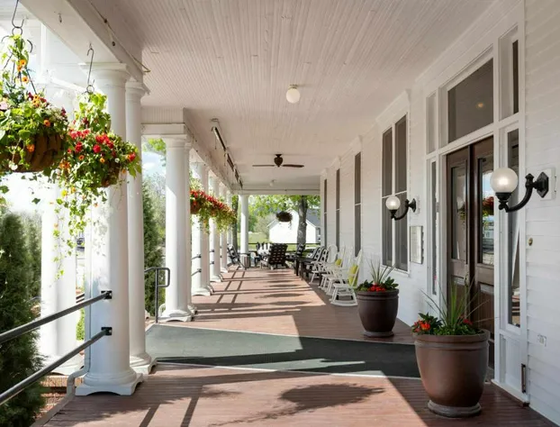 Sacajawea Hotel hotel detail image 2