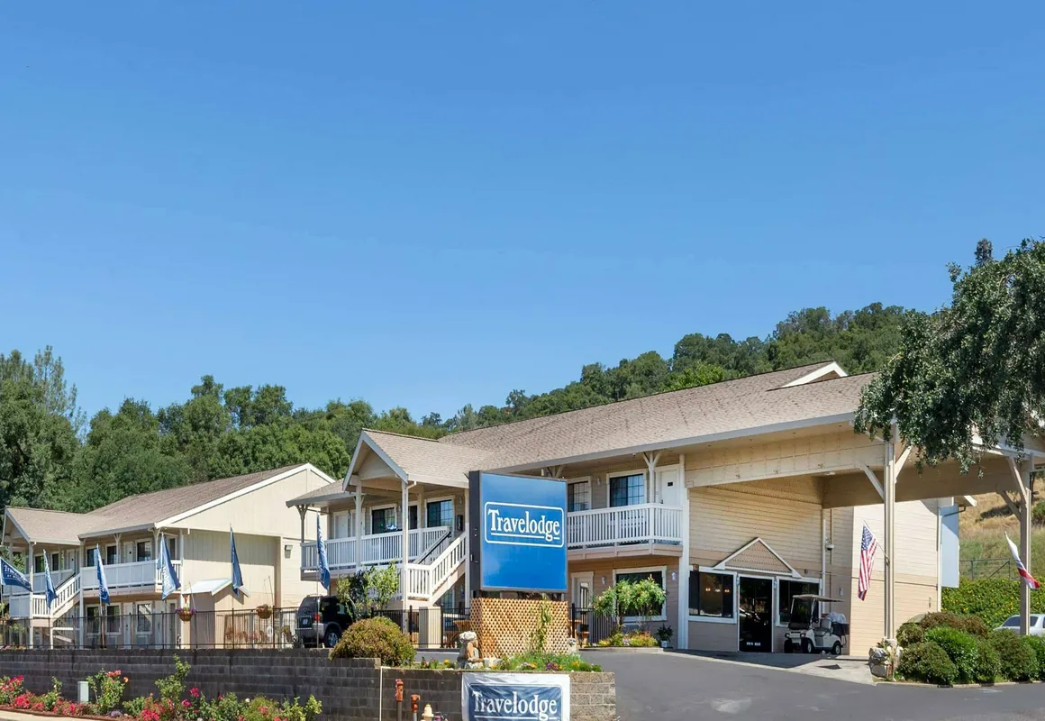 Travelodge by Wyndham Angels Camp CA hotel hero
