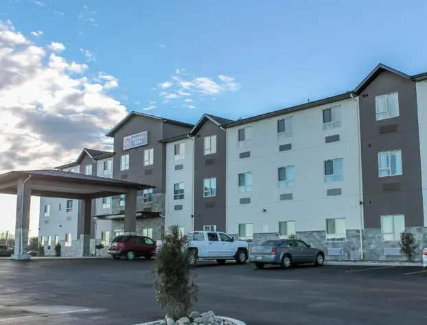 Best Western Plus Moosomin Hotel hotel detail image 2