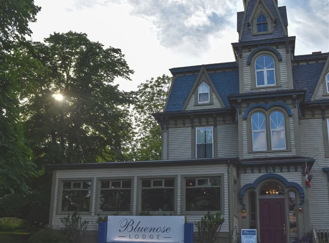 Bluenose Lodge hotel hero