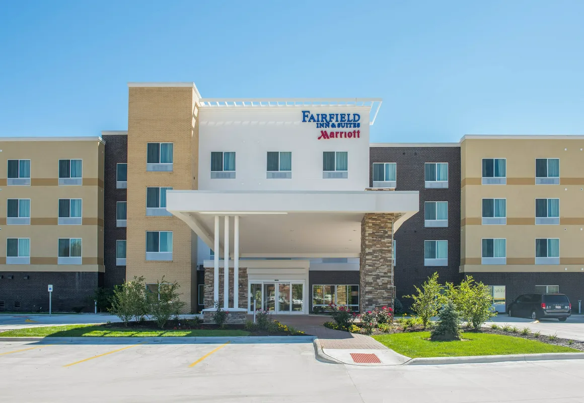 Fairfield Inn & Suites Fort Wayne Southwest hotel hero