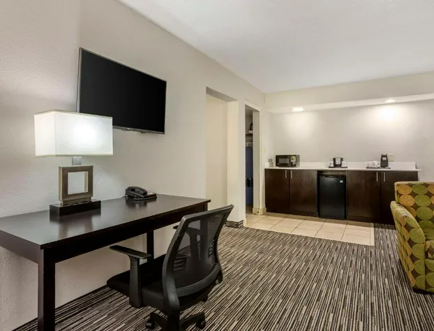 Best Western Plus Jonesboro Inn and Suites hotel detail image 3