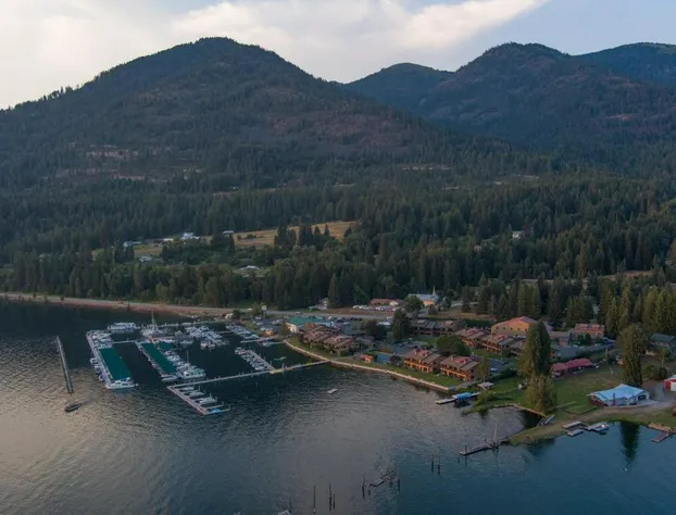 Pend Oreille Shores Resort hotel detail image 4