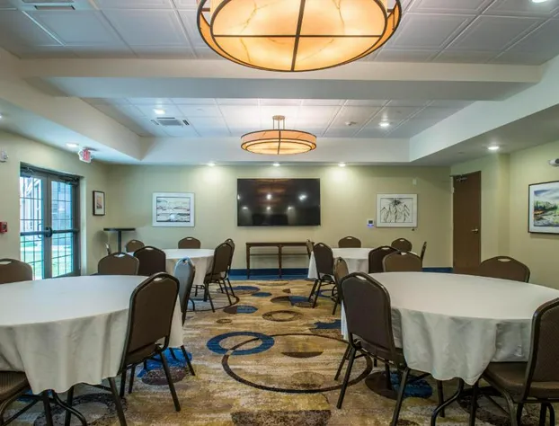 Cobblestone Inn & Suites - St Marys hotel detail image 2