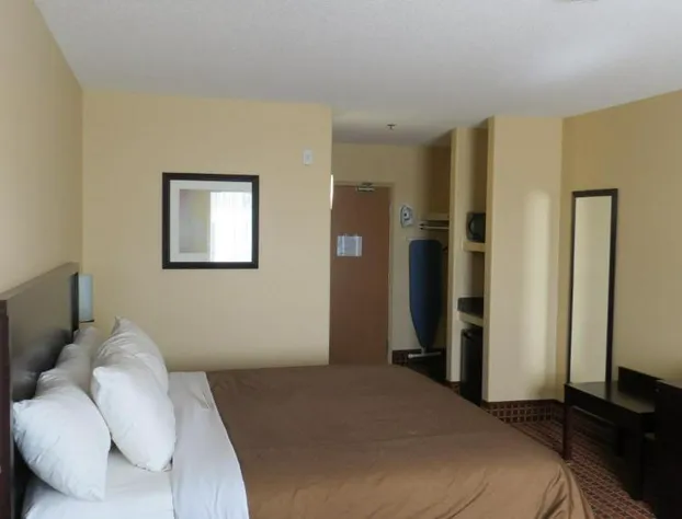 Poplar Tree Inn hotel detail image 2