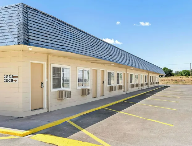 Rodeway Inn Hermiston - Umatilla hotel detail image 2