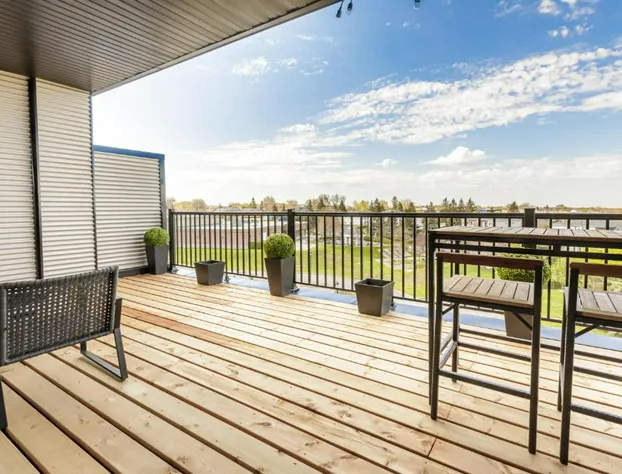 Quality Inn & Suites Victoriaville hotel detail image 1