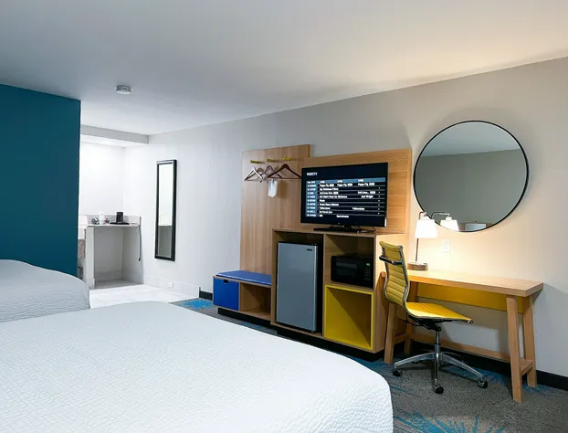 Days Inn & Suites by Wyndham Santa Rosa hotel detail image 4