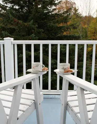 Youngtown Inn & Restaurant hotel detail image 3