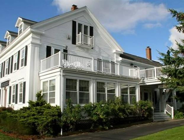 Youngtown Inn & Restaurant hotel detail image 1