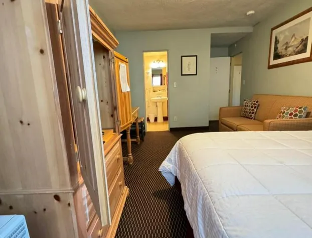 Rugged Country Lodge hotel detail image 1