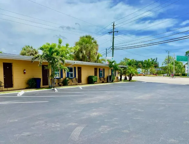 Glades Motel hotel detail image 1