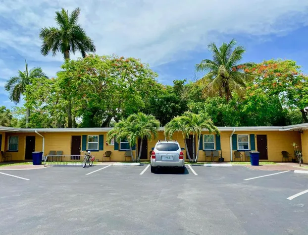 Glades Motel hotel detail image 3