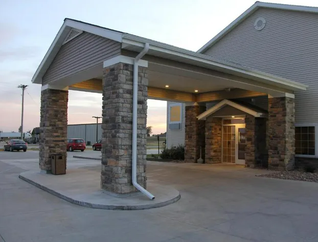 Castle Rock Inn & Suites hotel detail image 1