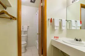 Wakeeney Motor Lodge hotel detail image 3