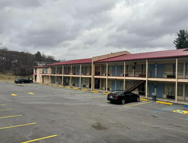 Capital O Fincastle Motor Inn Tazewell hotel detail image 4