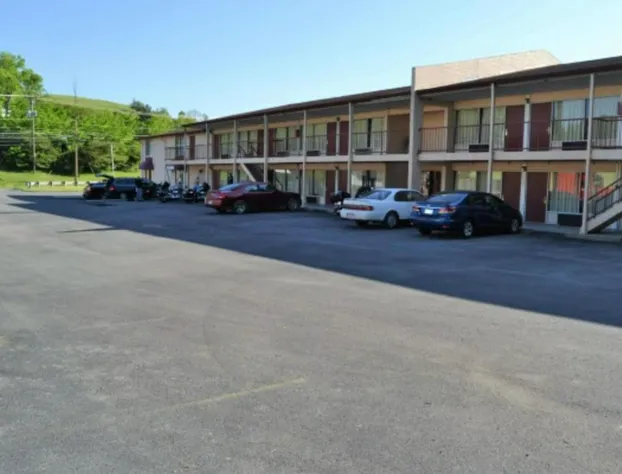 Capital O Fincastle Motor Inn Tazewell hotel detail image 2