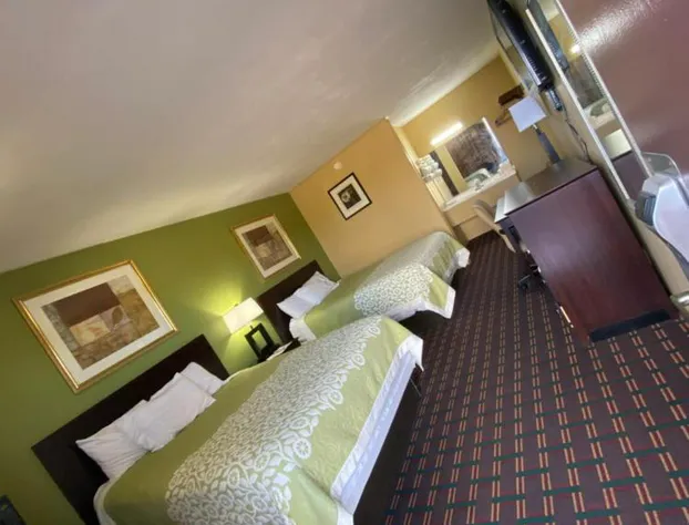 Innkeeper Motel hotel detail image 3