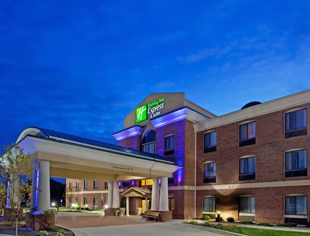 Holiday Inn Express & Suites Chesterfield by IHG hotel detail image 1