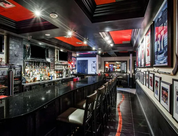 Howard Johnson by Wyndham Hershey hotel detail image 1