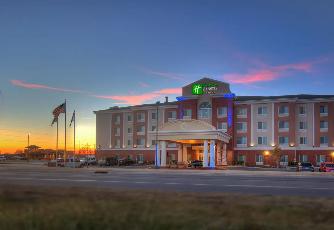 Holiday Inn Express Hotel & Suites Elk City by IHG hotel hero