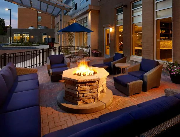 Hyatt House Pittsburgh/Bloomfield/Shadyside hotel detail image 1