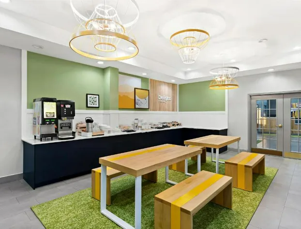 Spark by Hilton Panama City Beach hotel detail image 3