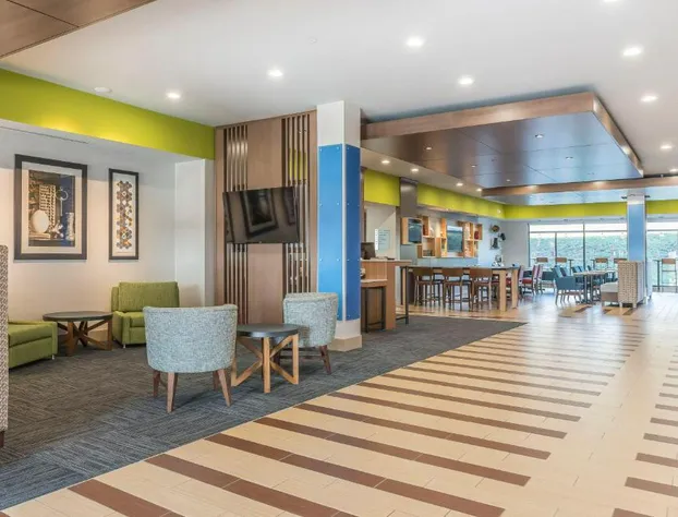 Holiday Inn Express & Suites Clarion by IHG hotel detail image 3