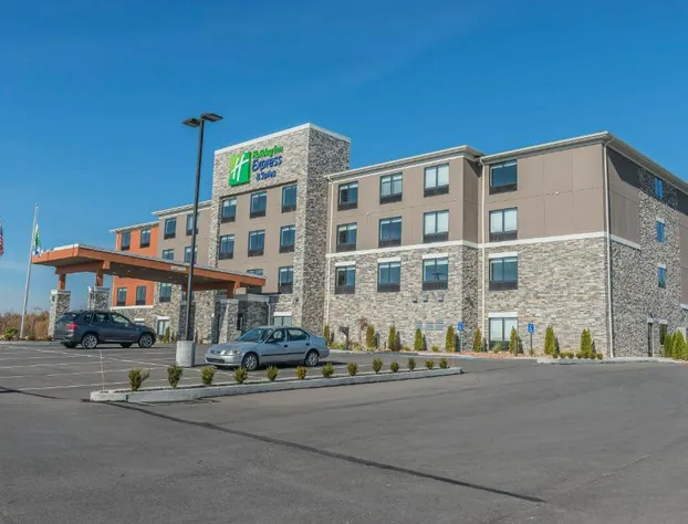 Holiday Inn Express & Suites Clarion by IHG hotel detail image 1