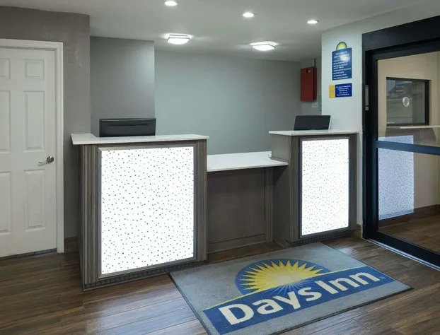 Days Inn & Suites by Wyndham Athens Alabama hotel detail image 4