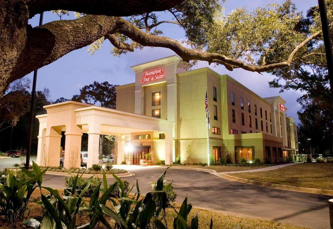 Hampton Inn & Suites Mobile Providence Park/Airport hotel hero
