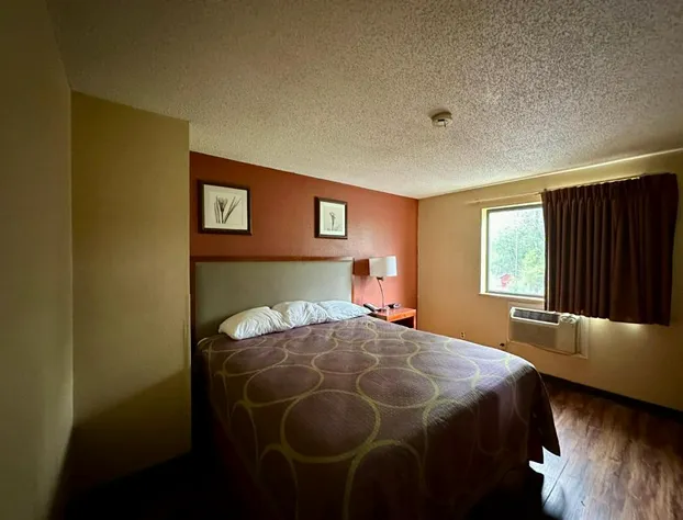 American Inn hotel detail image 4