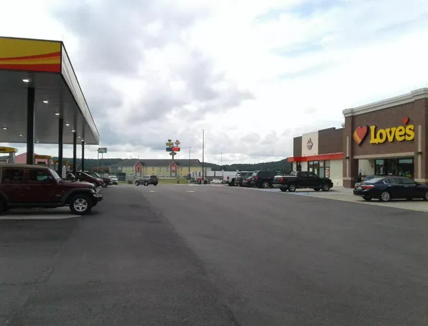 Quality Inn Hamilton hotel detail image 1