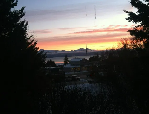 Whalesong Bed and Breakfast hotel detail image 3