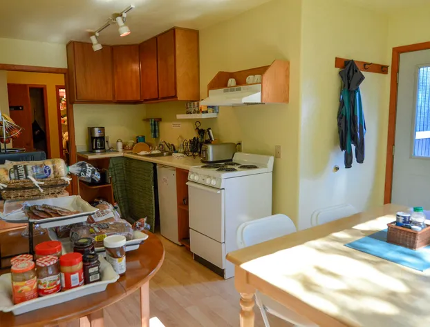 Sea Treasures Inn hotel detail image 4