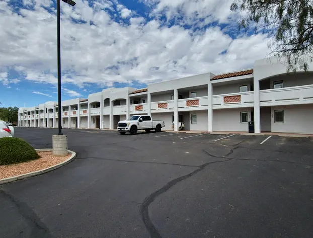 Los Viajeros Inn hotel detail image 1