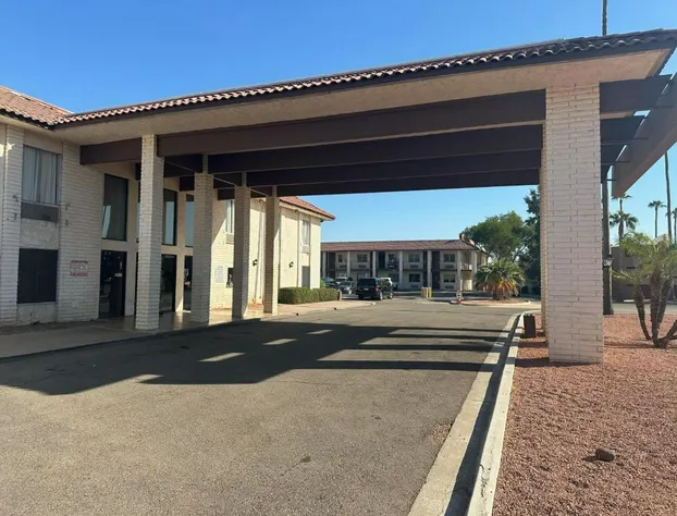 Premier Inns Metro Center hotel detail image 3