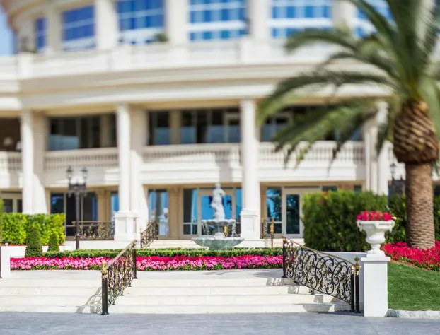 Trump National Doral Miami hotel detail image 2