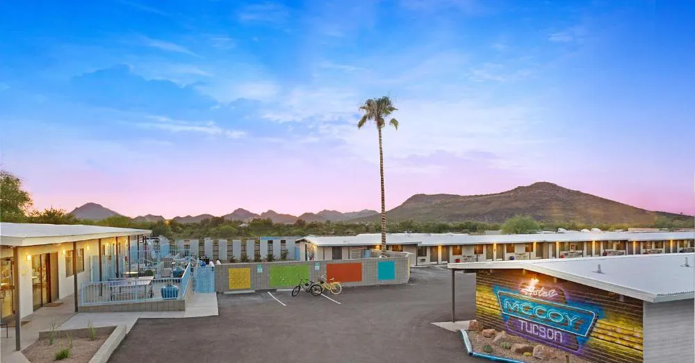 Hotel McCoy - Art, Coffee, Beer, Wine hotel hero