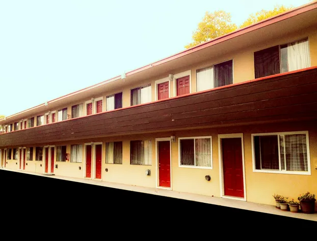 Marina Inn hotel detail image 1