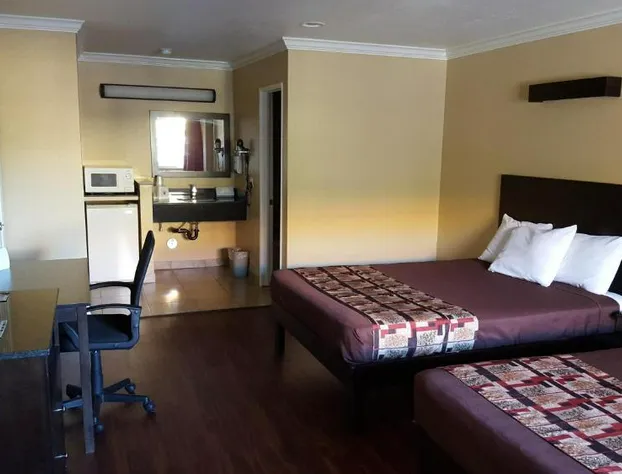 Anaheim Astoria Inn And Suites hotel detail image 4