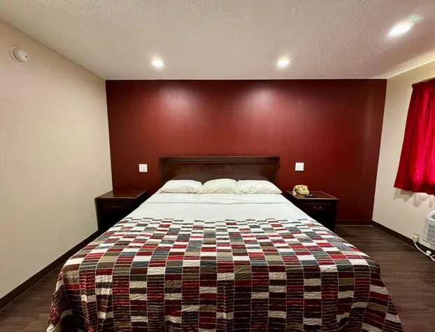 Razorback Inn hotel detail image 4