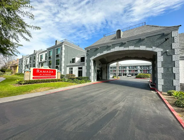 Ramada by Wyndham Anaheim Convention Center hotel detail image 1