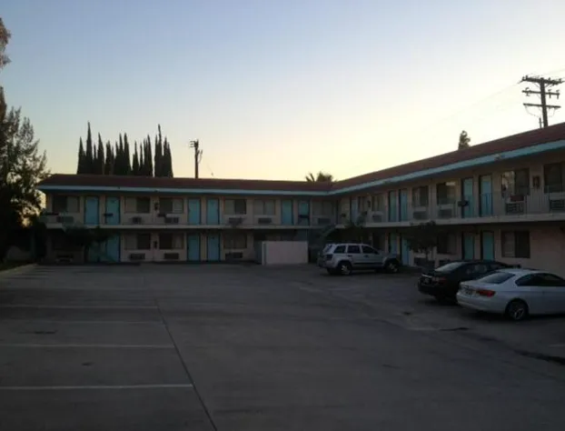 All 8 Motel hotel detail image 2
