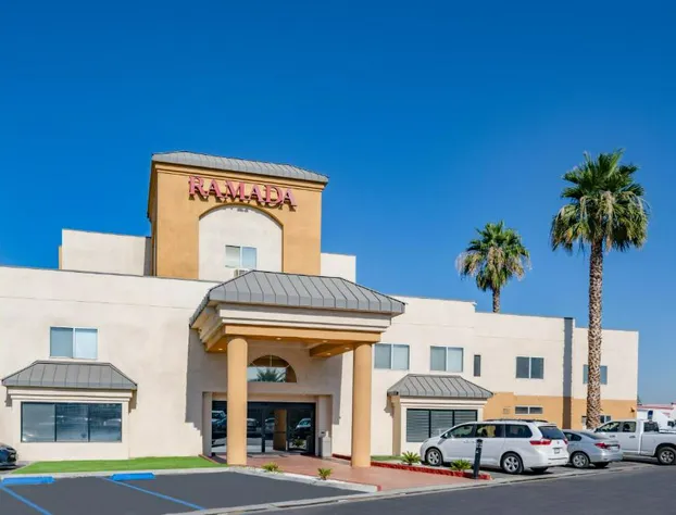 Ramada by Wyndham Bakersfield North hotel detail image 2