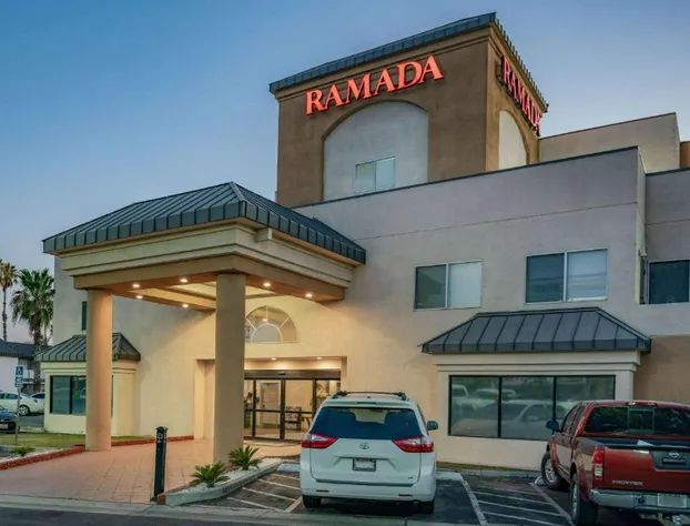 Ramada by Wyndham Bakersfield North hotel detail image 1