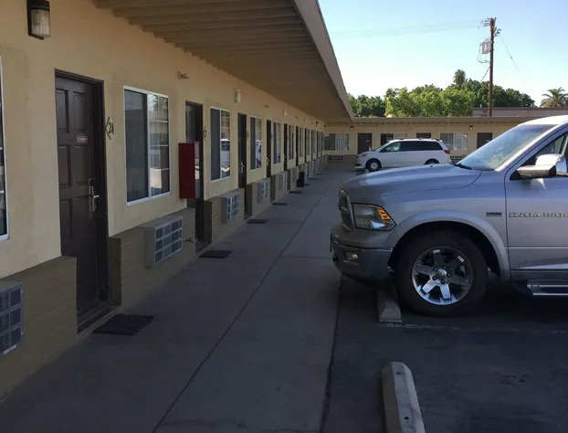 Desert Inn hotel detail image 1