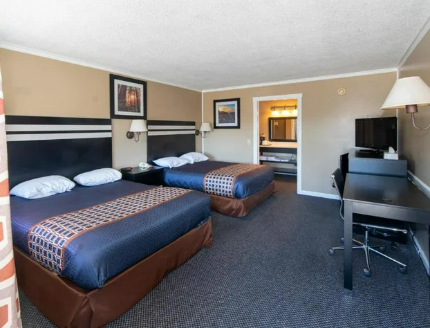 Surf Motel and Gardens hotel detail image 4