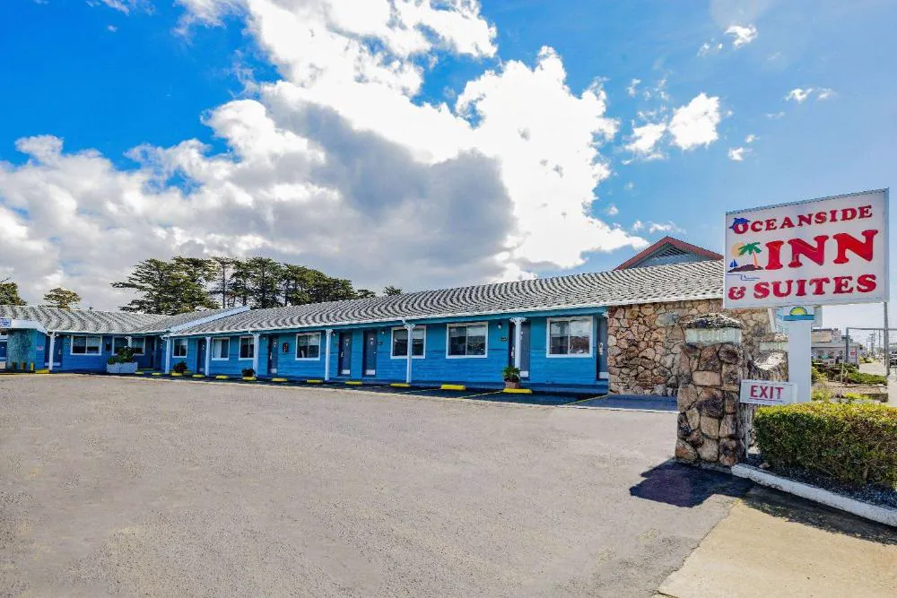 Oceanside Inn & Suites, a Days Inn by Wyndham hotel hero